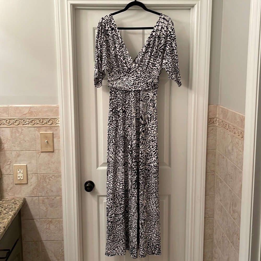 Lilly Pulitzer Parigi Maxi dress, size medium.